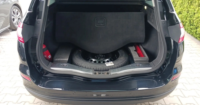 Ford Mondeo cena 57900 przebieg: 28288, rok produkcji 2015 z Maszewo małe 781